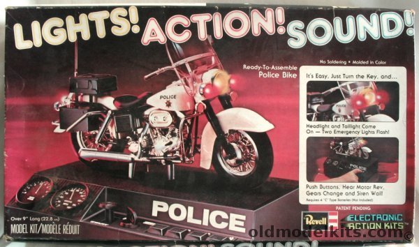 Revell 1/12 Lights Action Sound - Harley Davidson Electra Glide Police Motorcycle, H802 plastic model kit